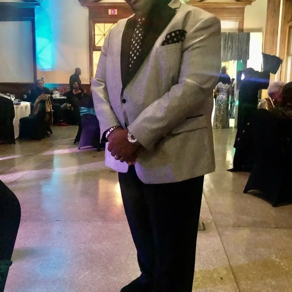 JF J.Ferrar Silver Blazer with Black Details